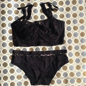 32DDD Victoria's Secret Longline Bra